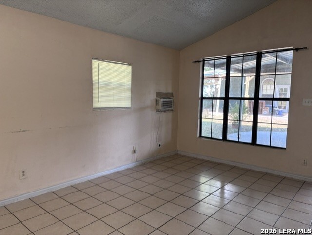 2710 W Craig Place San Antonio TX 78228