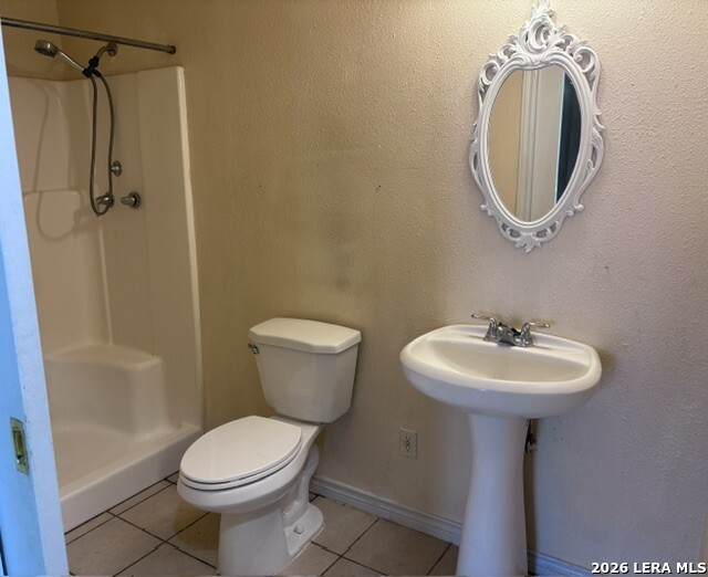2710 W Craig Place San Antonio TX 78228