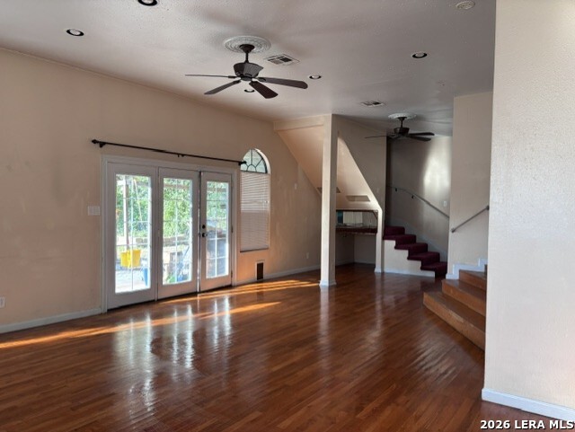 2710 W Craig Place San Antonio TX 78228