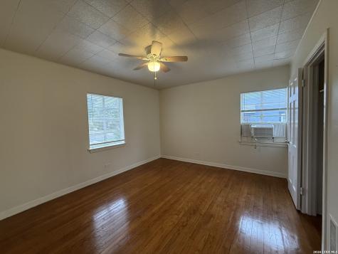 374 Meredith San Antonio TX 78228