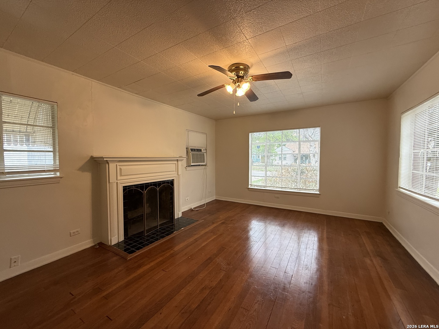 374 Meredith San Antonio TX 78228
