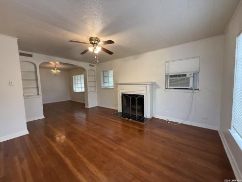374 Meredith San Antonio TX 78228