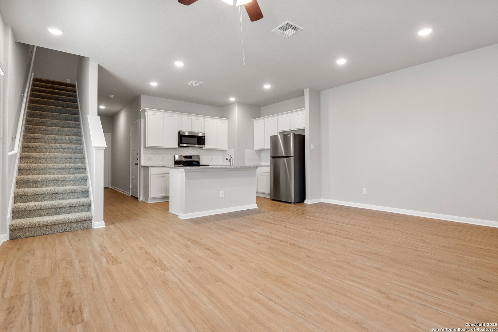 3937 Abbott Pass St Hedwig TX 78152
