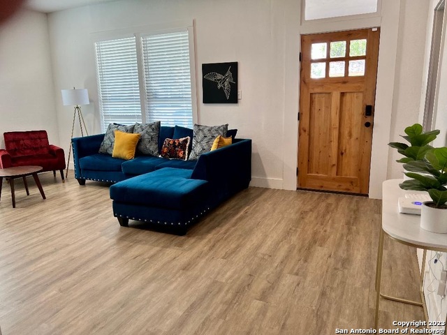 127 Furnish Avenue San Antonio TX 78204