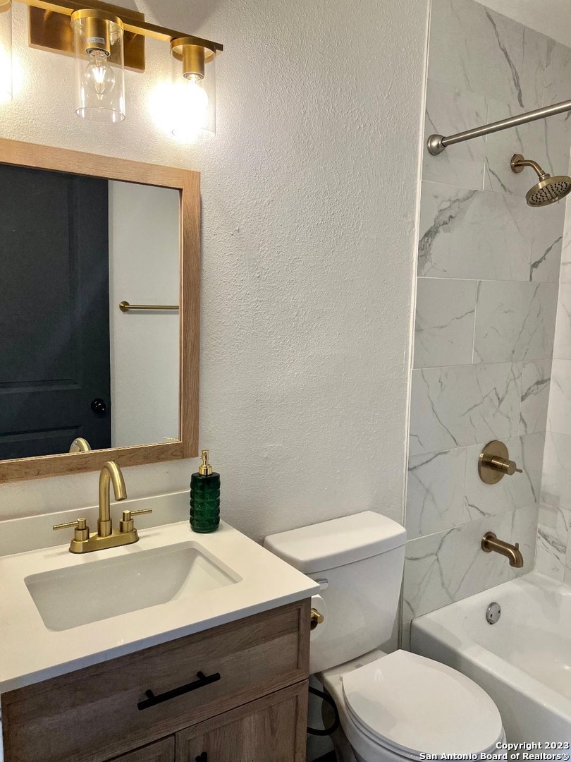 127 Furnish Avenue San Antonio TX 78204