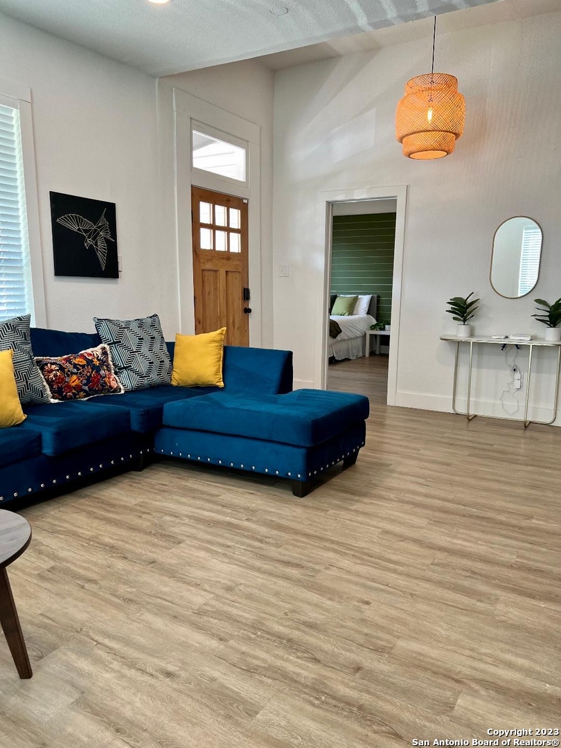 127 Furnish Avenue San Antonio TX 78204