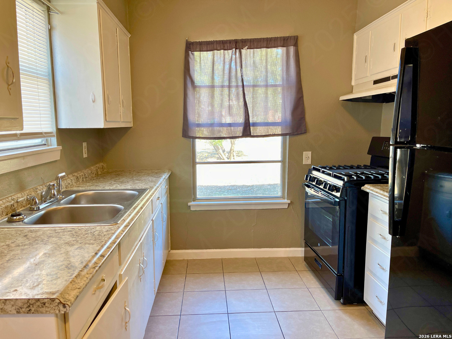768 Edgebrook Lane San Antonio TX 78213