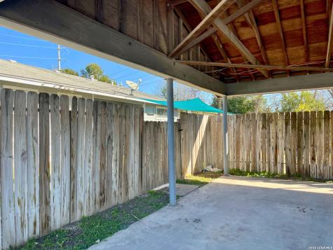 768 Edgebrook Lane San Antonio TX 78213