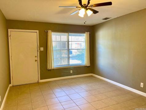 768 Edgebrook Lane San Antonio TX 78213