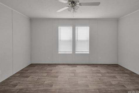 5161 Cr302 Floresville TX 78114
