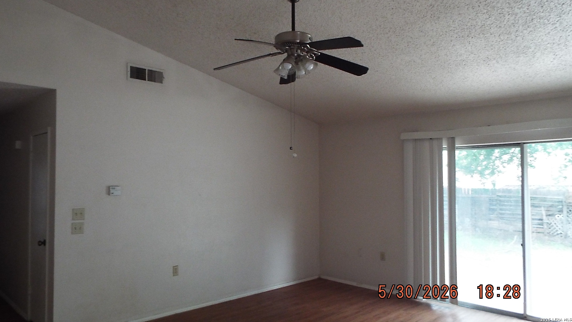 7810 Lazy Forest Live Oak TX 78233