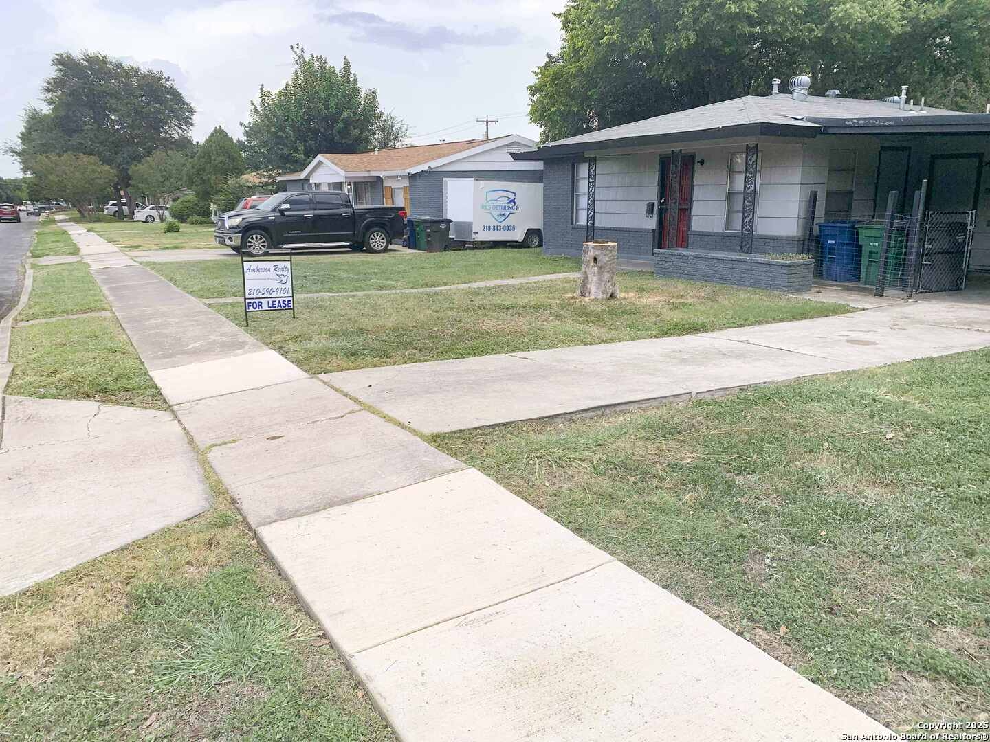 434 Rexford Drive San Antonio TX 78216