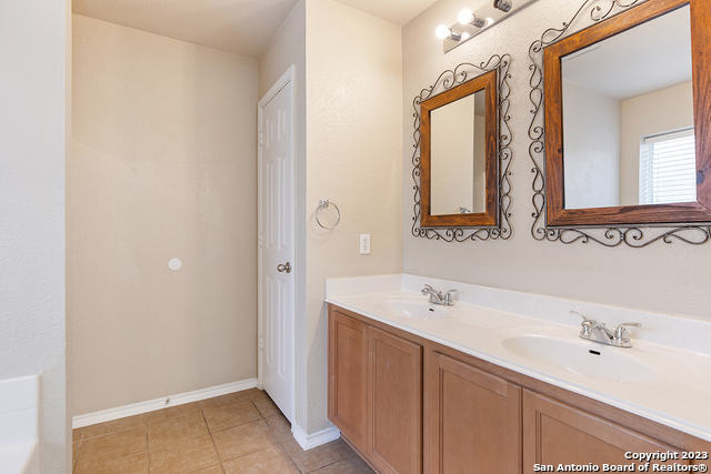 9179 Everton San Antonio TX 78245