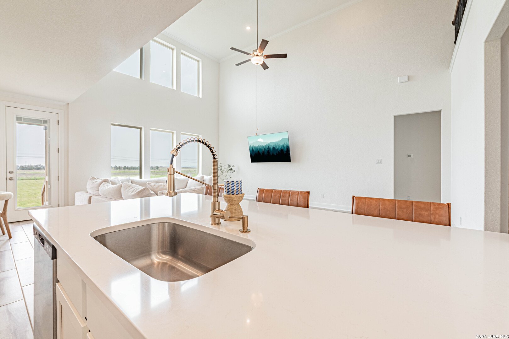 109 Willow Oak Trail Floresville TX 78114