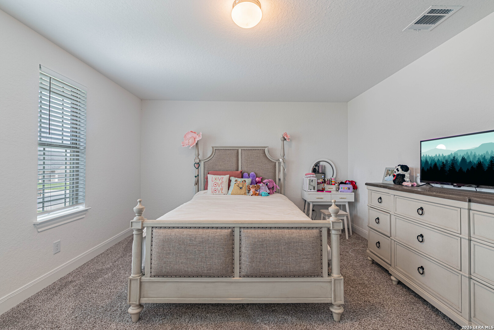 109 Willow Oak Trail Floresville TX 78114