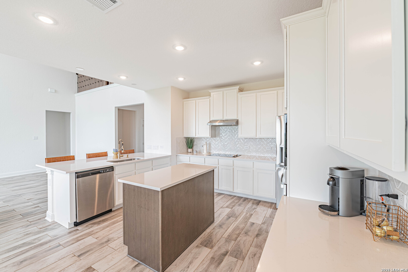 109 Willow Oak Trail Floresville TX 78114