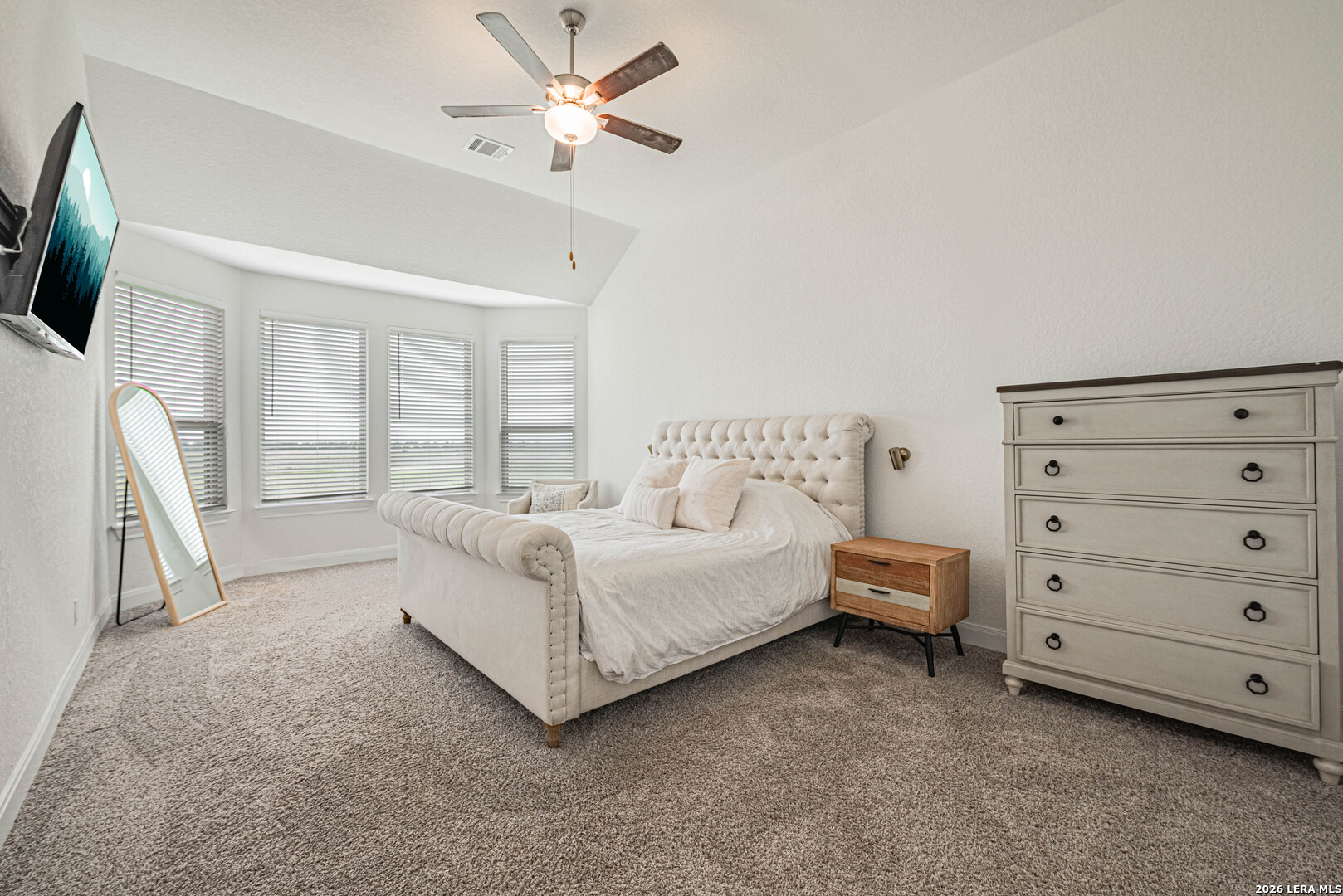 109 Willow Oak Trail Floresville TX 78114