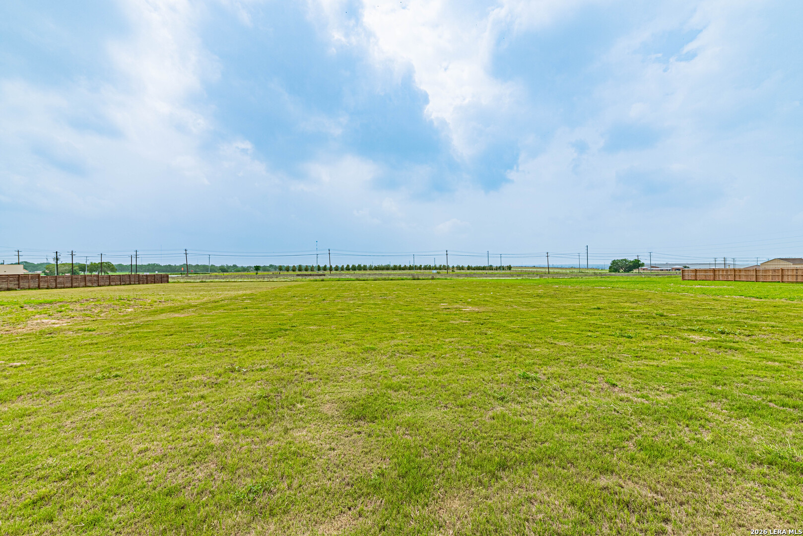 109 Willow Oak Trail Floresville TX 78114