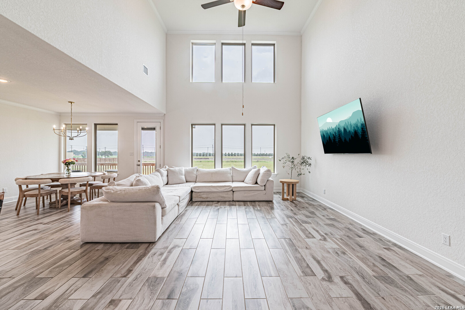 109 Willow Oak Trail Floresville TX 78114