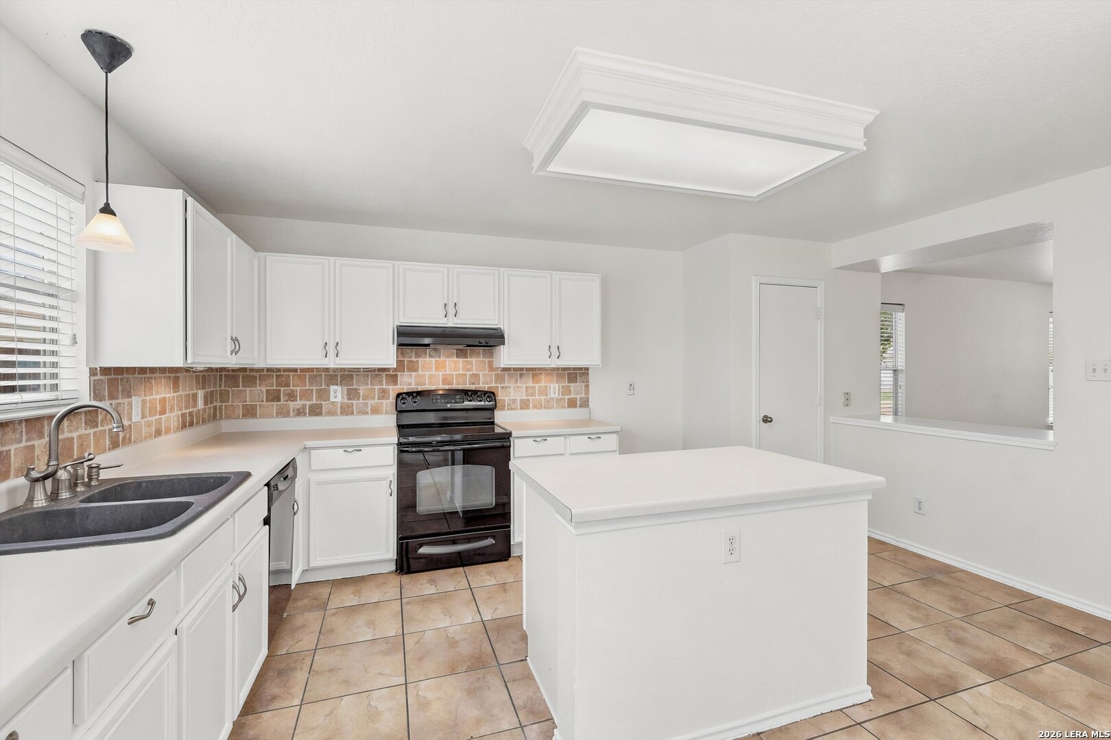 18 Anchorage Bay San Antonio TX 78239
