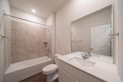 108 Little Owl San Antonio TX 78253