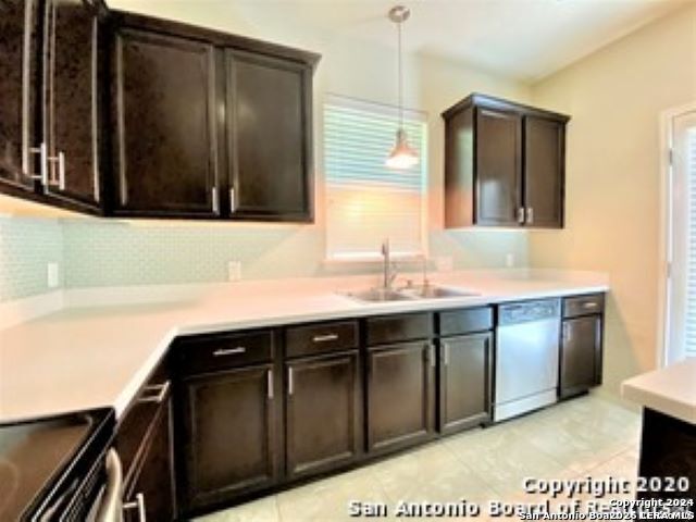 7106 Sunny Day San Antonio TX 78240