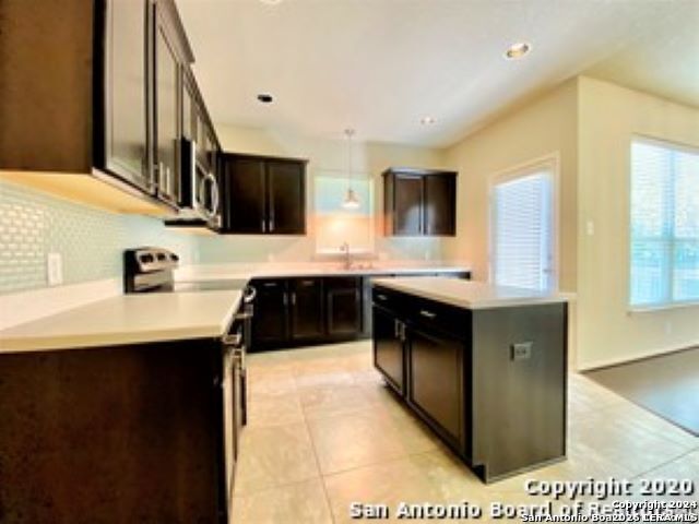 7106 Sunny Day San Antonio TX 78240