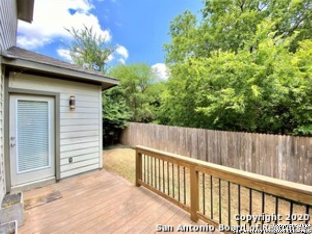 7106 Sunny Day San Antonio TX 78240