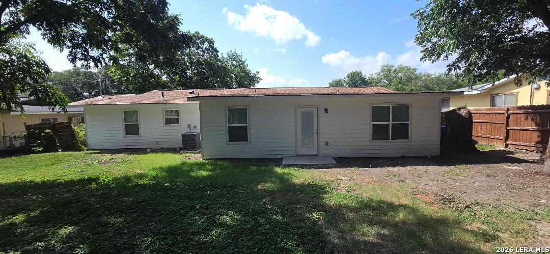 207 E Crestline San Antonio TX 78201