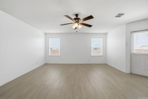 6418 Dynamic Sound San Antonio TX 78252