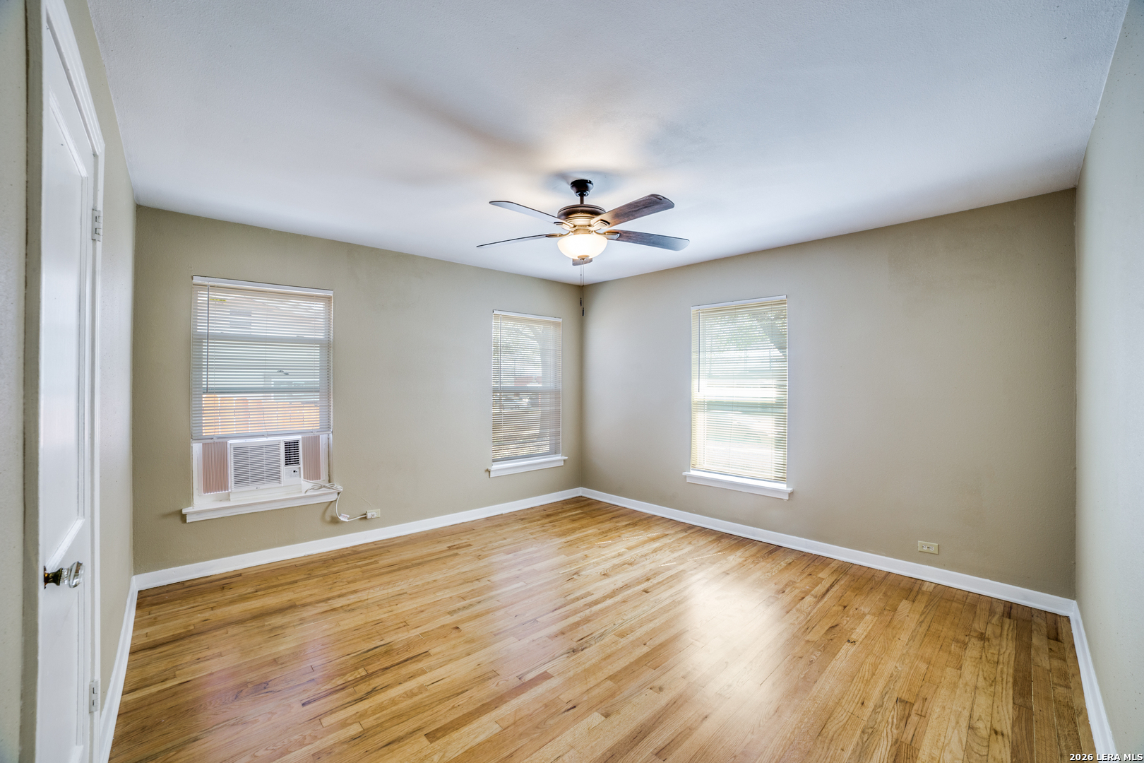 123 Mink Drive San Antonio TX 78213