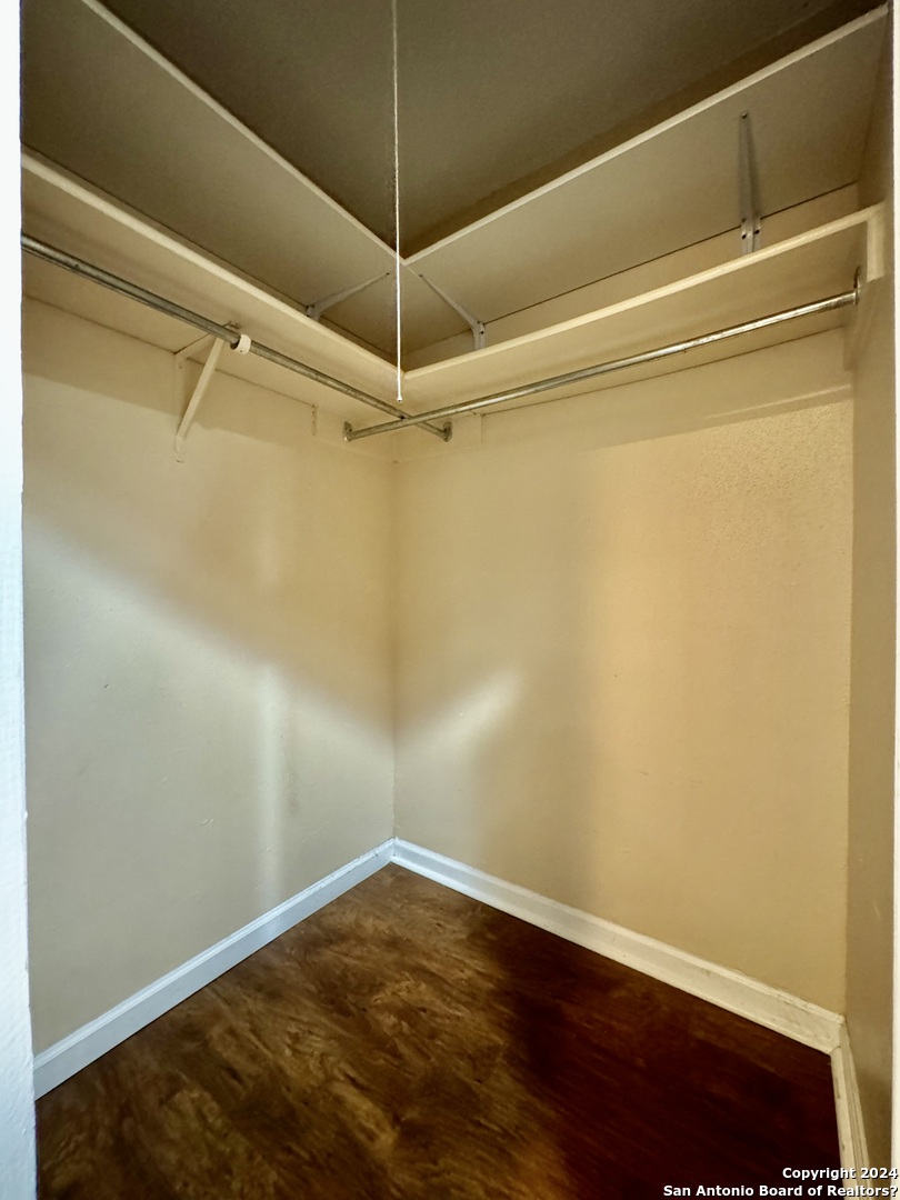 9115 Valley Bend San Antonio TX 78250