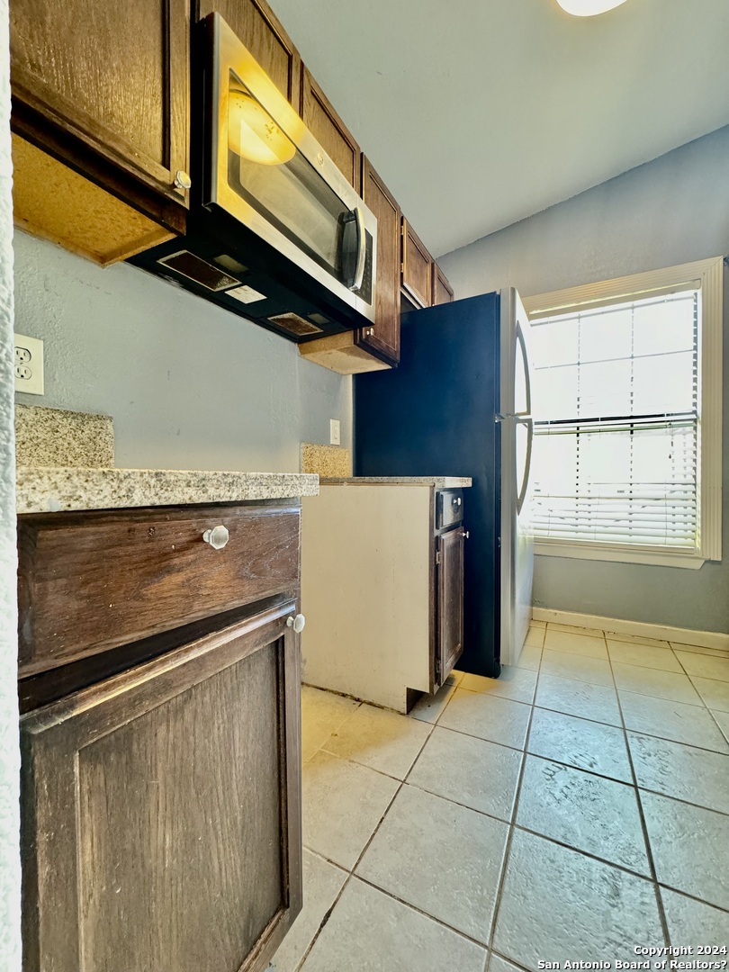 9115 Valley Bend San Antonio TX 78250