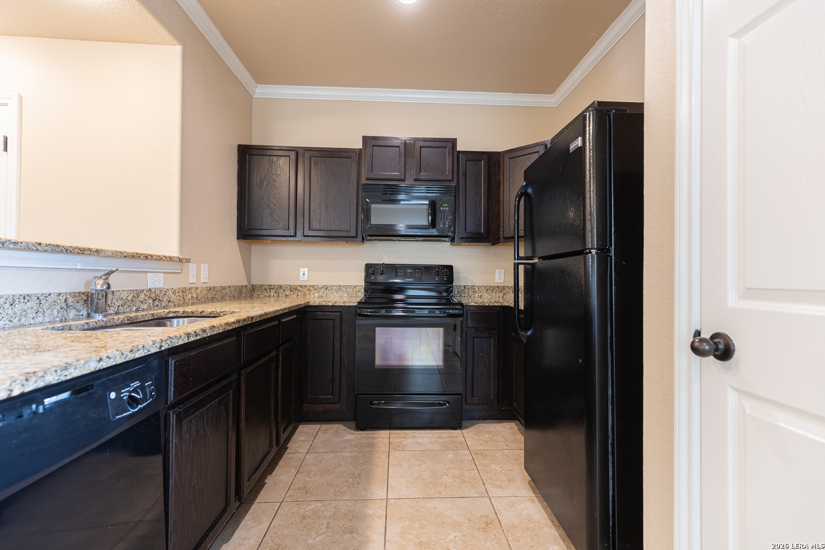 5738 Golf Heights San Antonio TX 78244