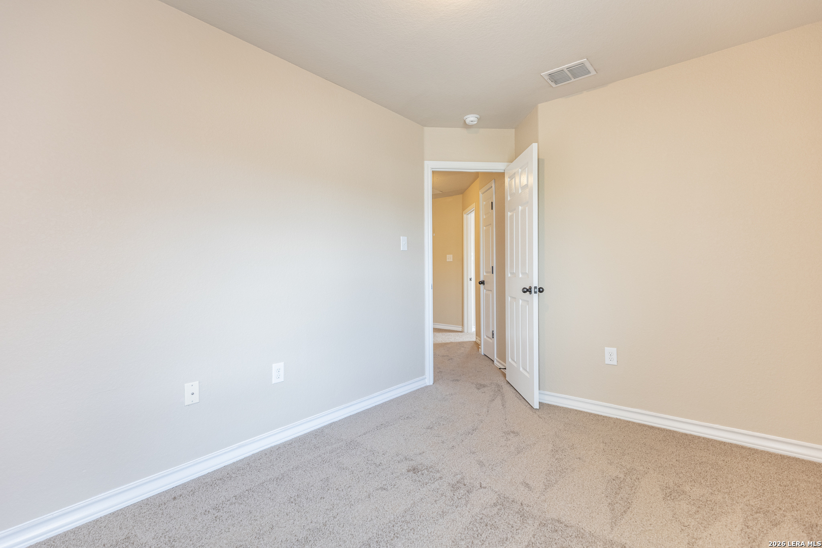 5738 Golf Heights San Antonio TX 78244