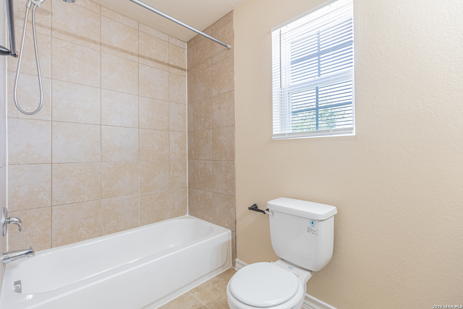 5738 Golf Heights San Antonio TX 78244
