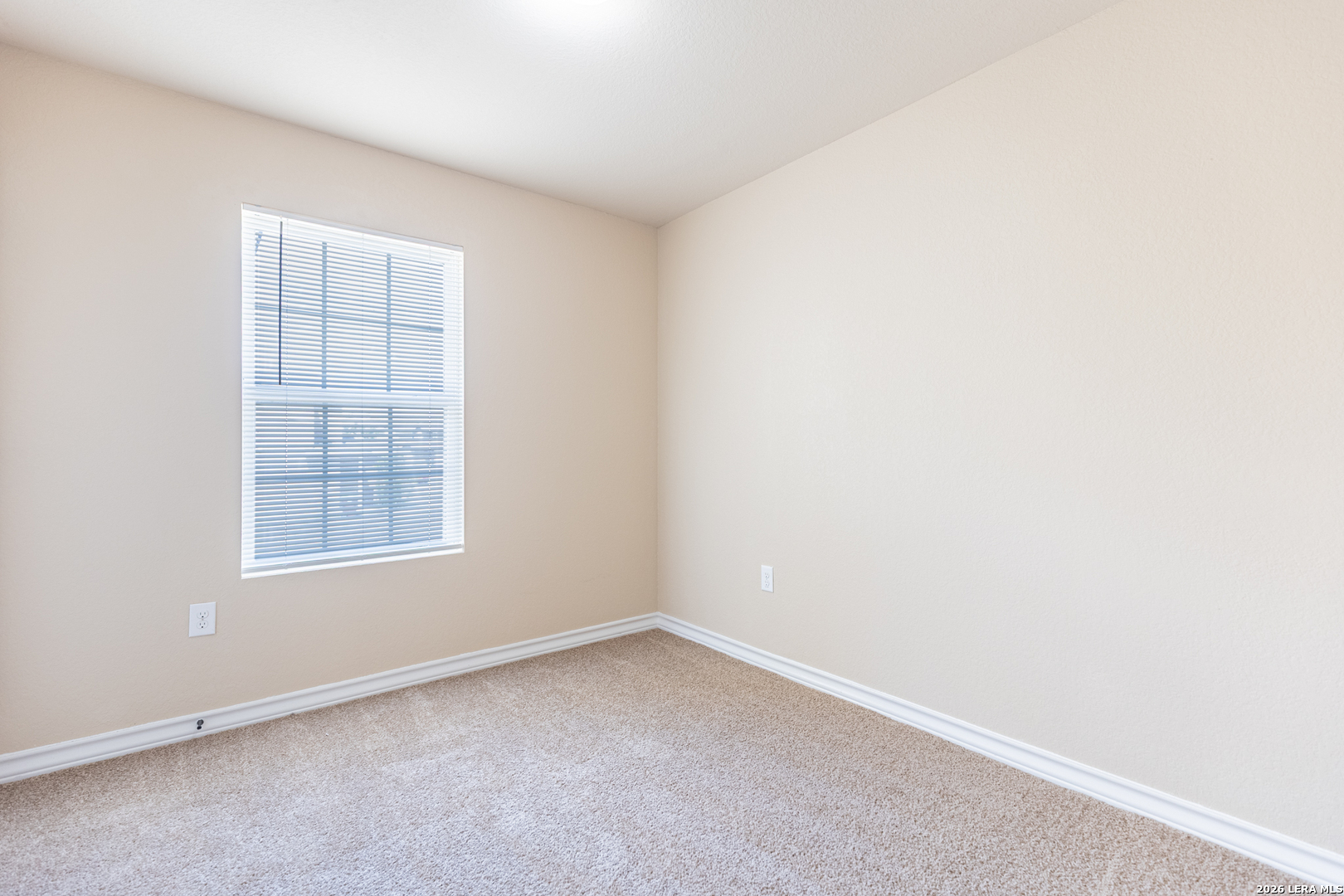 5738 Golf Heights San Antonio TX 78244