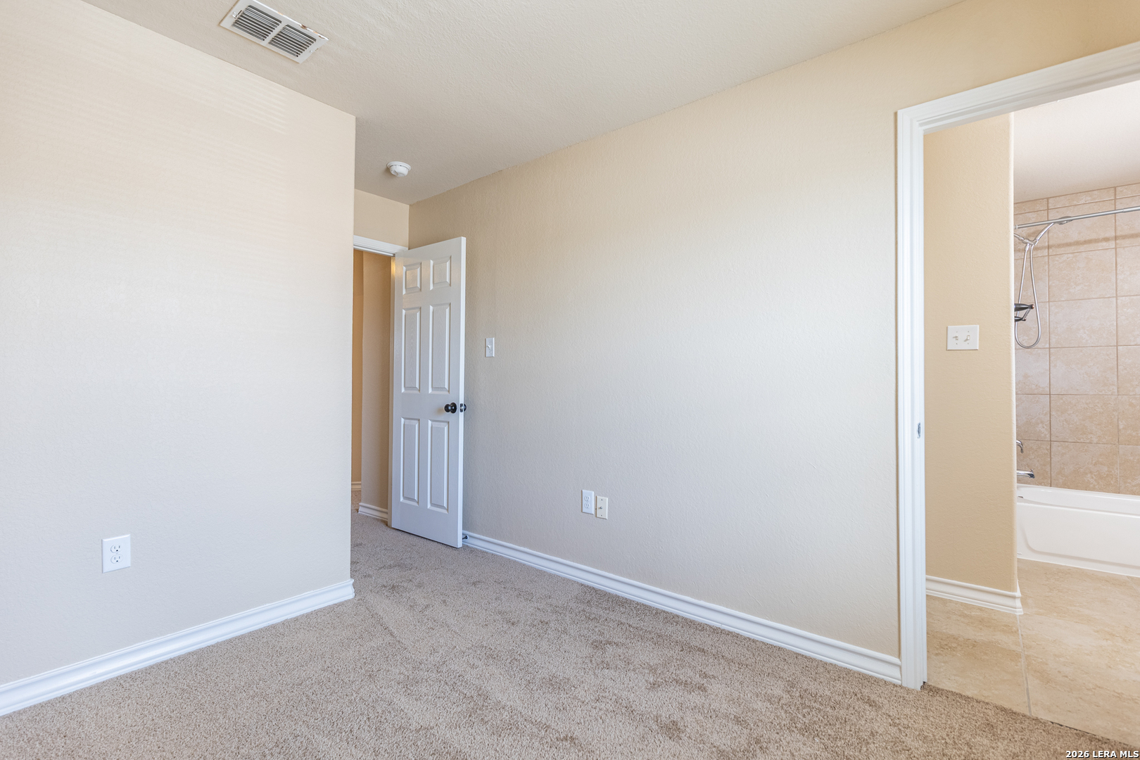 5738 Golf Heights San Antonio TX 78244