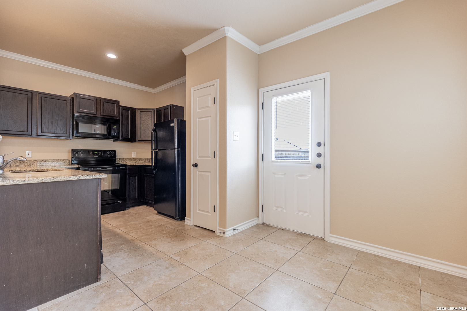 5738 Golf Heights San Antonio TX 78244