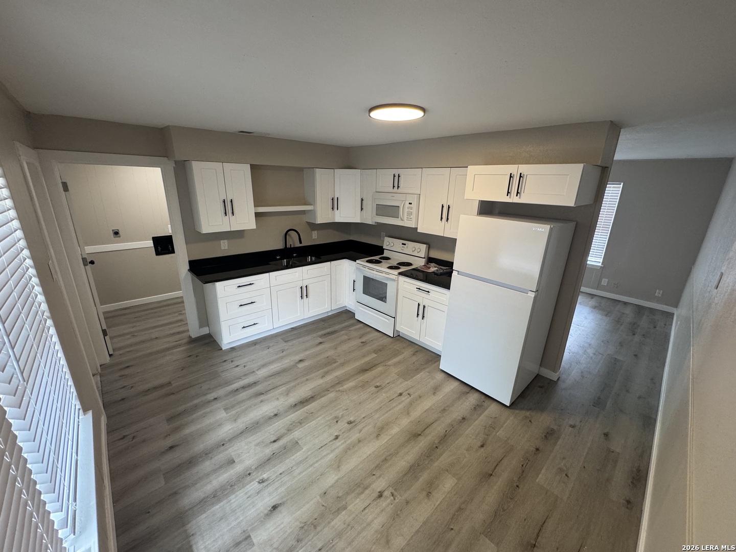 101 Avenue G Converse TX 78109