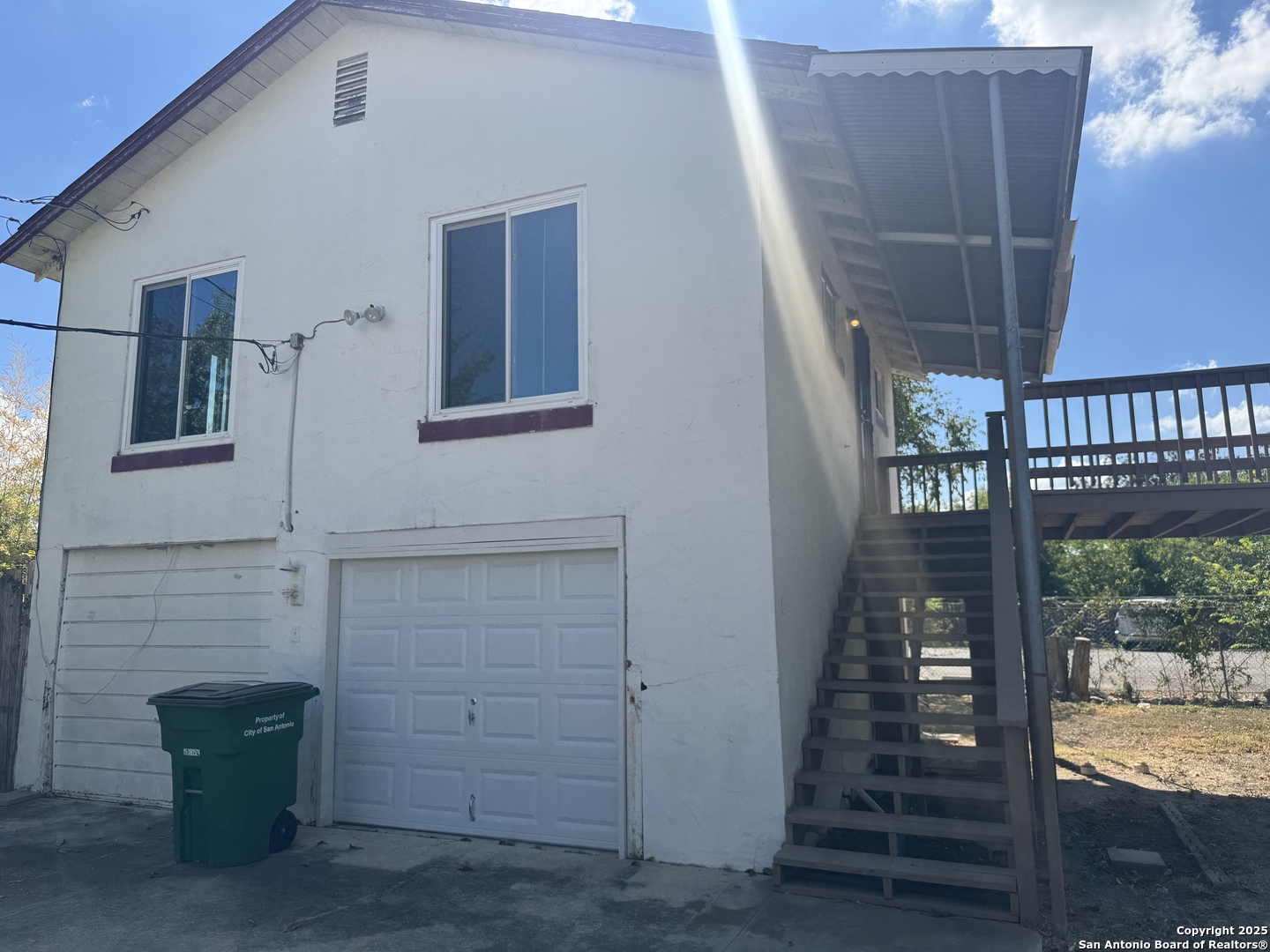 108 Robert E Lee San Antonio TX 78214