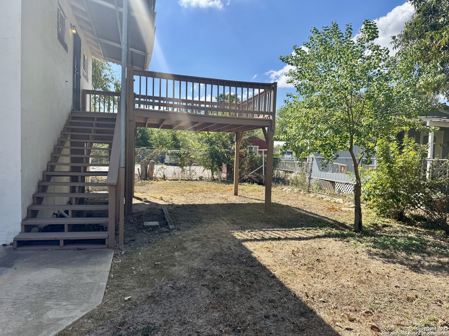 108 Robert E Lee San Antonio TX 78214