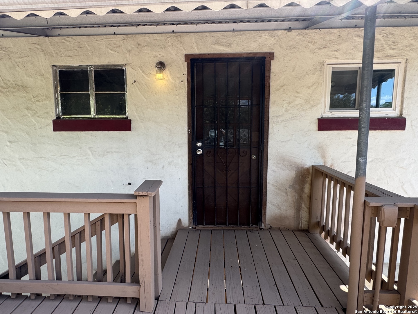 108 Robert E Lee San Antonio TX 78214