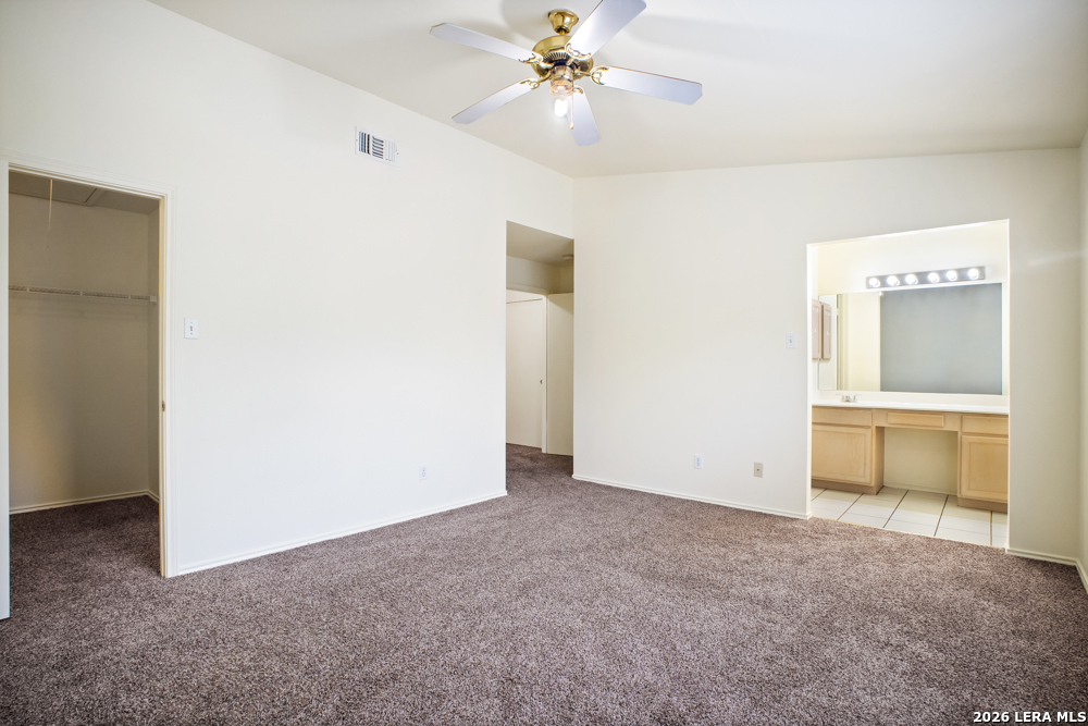 6054 Bantry Bay San Antonio TX 78240