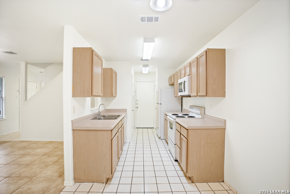 6054 Bantry Bay San Antonio TX 78240
