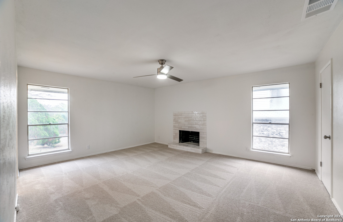 3418 Wimbledon Schertz TX 78108