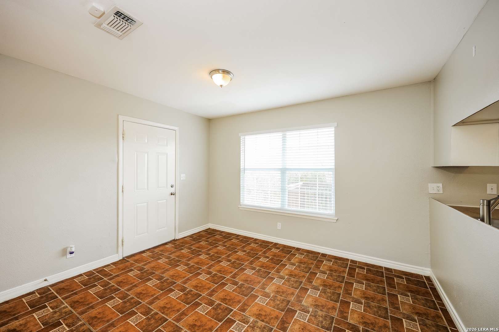 1802 Wilsons Creek San Antonio TX 78245
