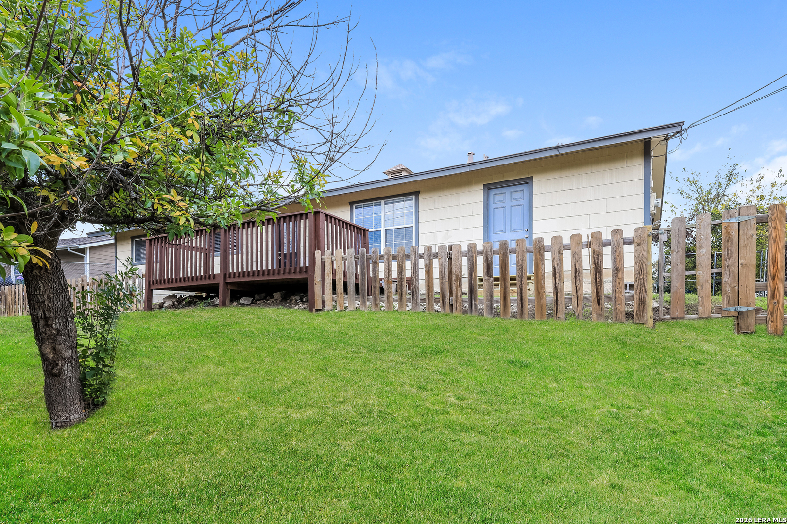 1802 Wilsons Creek San Antonio TX 78245