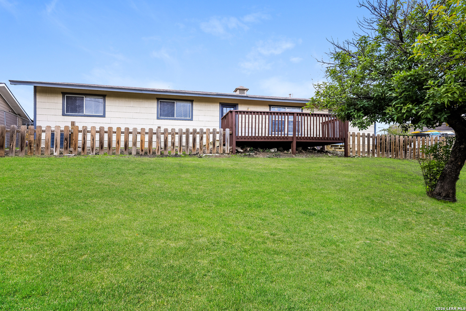1802 Wilsons Creek San Antonio TX 78245