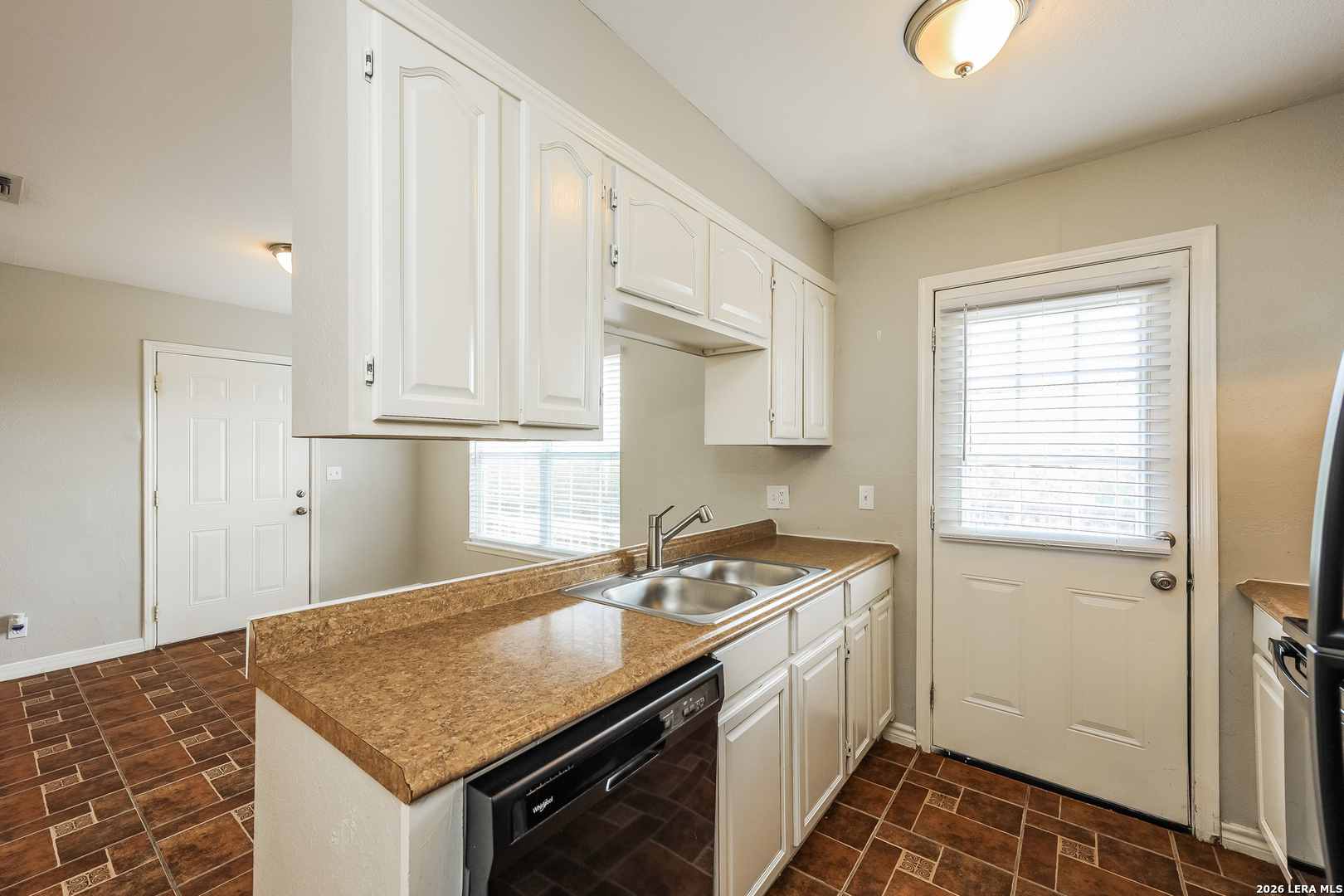 1802 Wilsons Creek San Antonio TX 78245
